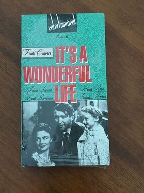 It's a Wonderful Life VHS - Green & Red Retro Cover